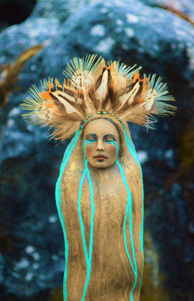 Stunning And A Little Bit Creepy Sculptures Made Out Of Driftwood