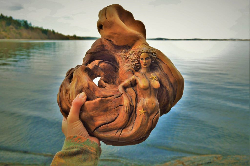 Stunning And A Little Bit Creepy Sculptures Made Out Of Driftwood