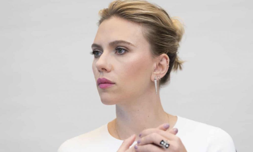 9 Of The Worst Paparazzi Vs. Celebrity Incidents