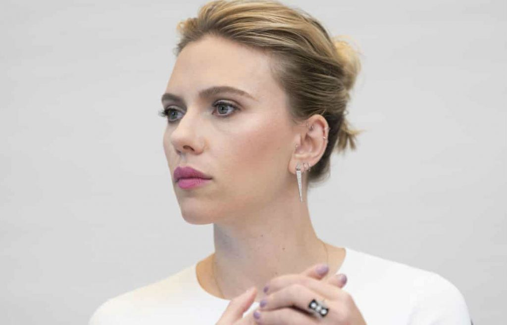 9 Of The Worst Paparazzi Vs. Celebrity Incidents