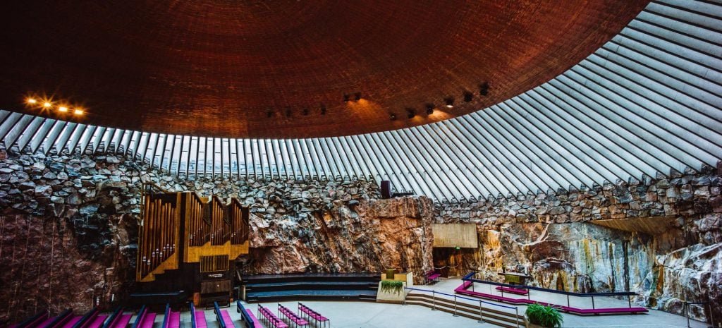 17 Astonishingly Beautiful Cave Churches Around The World