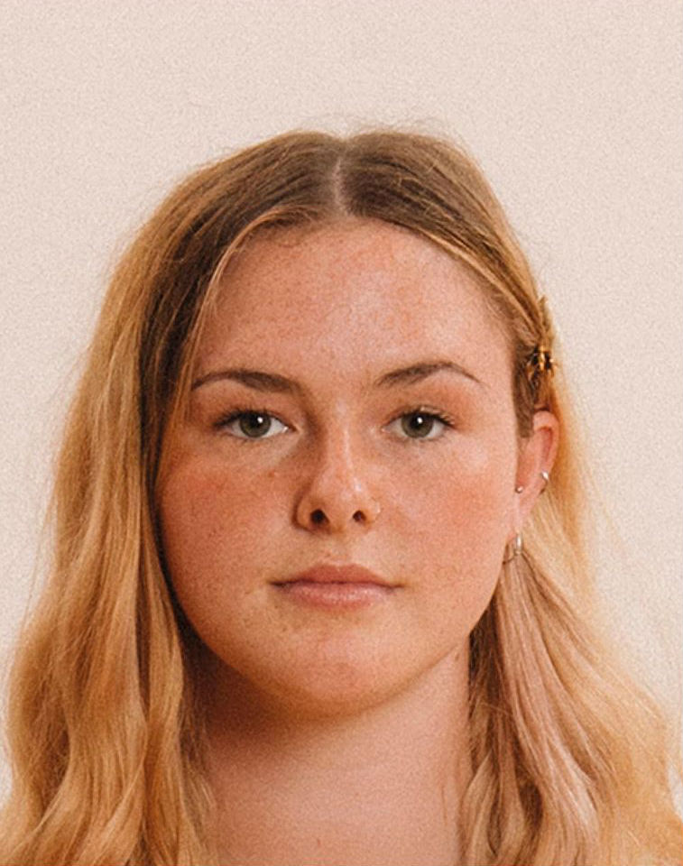 Max Siedentopf Tests The Limits of Passport Photos