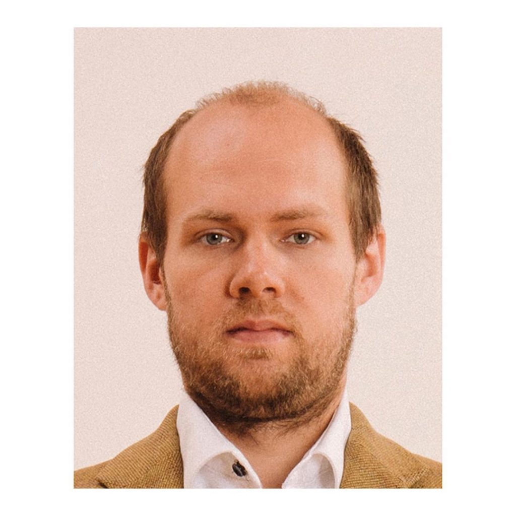 Max Siedentopf Tests The Limits of Passport Photos