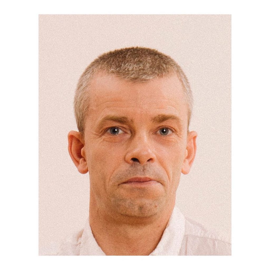 Max Siedentopf Tests The Limits of Passport Photos