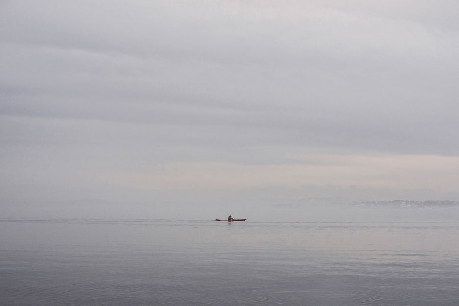 Minimalist Photographer Captures The Heart Of Loneliness, And It's Breathtakingly Beautiful #11 | ZestRadar