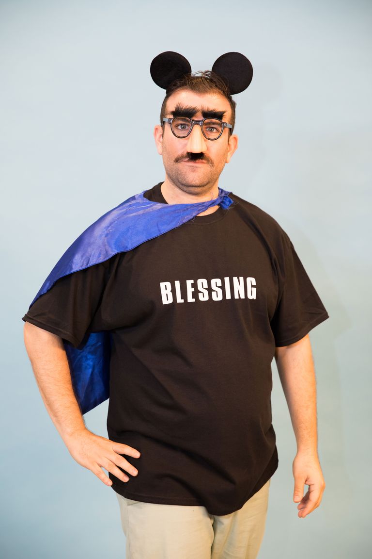 Blessing in disguise | 18 Last-Minute Halloween Costume Ideas | Brain Berries