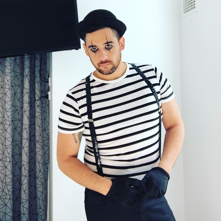 18 Last-Minute Halloween Costume Ideas