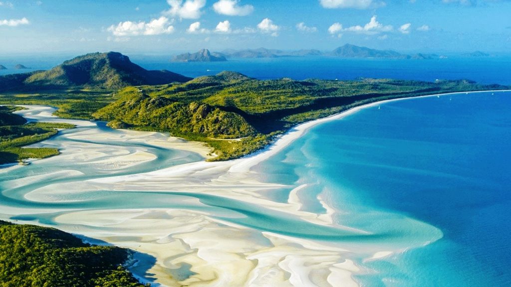 9 Best Destinations For Solo Travelers