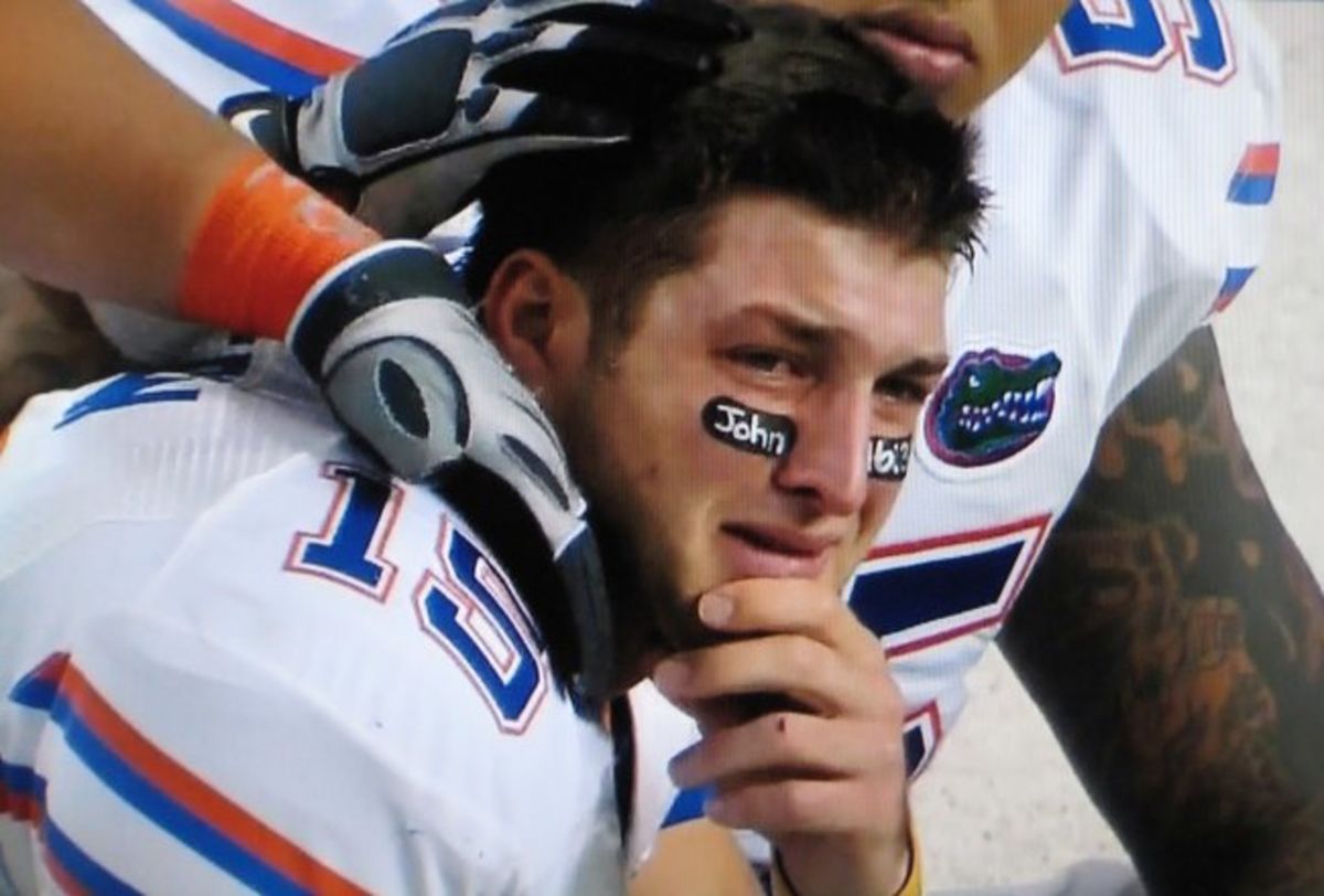 It helps you deal with physical pain | 8 Healthy Benefits of Crying | Brain Berries