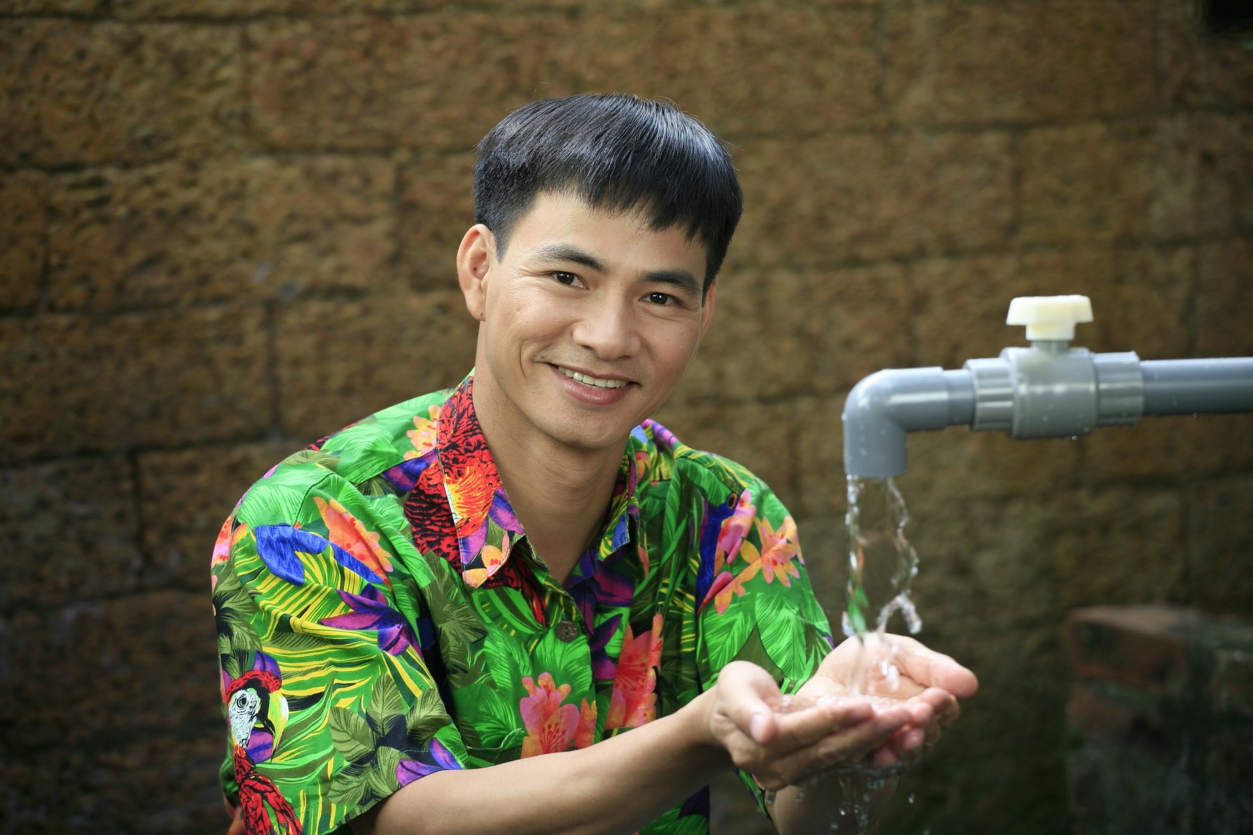 Nghệ sĩ nhân dân Xuân Bắc | 6 người thành công nhất Việt Nam | Brain Berries