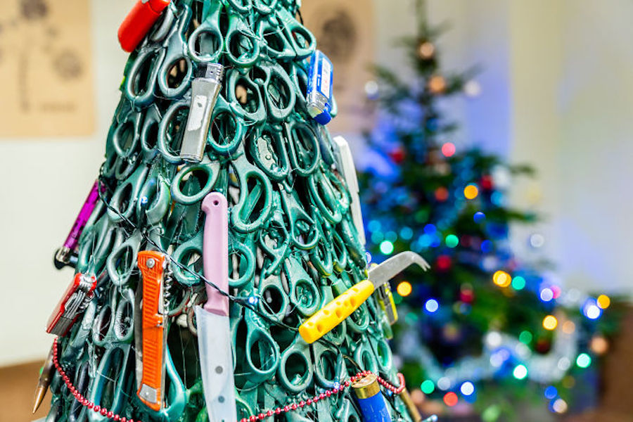 Lithuanian Airport Made A Christmas Tree From Prohibited Items