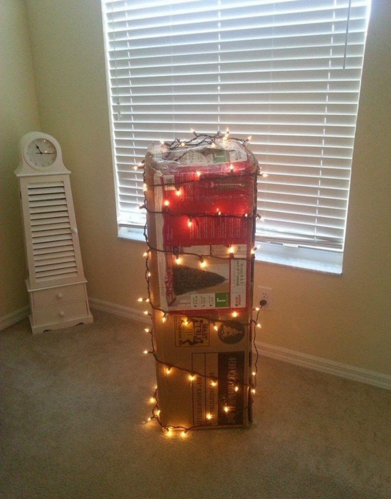 #15 | From Pillows To Lost & Found Items: The Coolest And Weirdest Christmas Trees You’ve Seen So Far | Zestradar