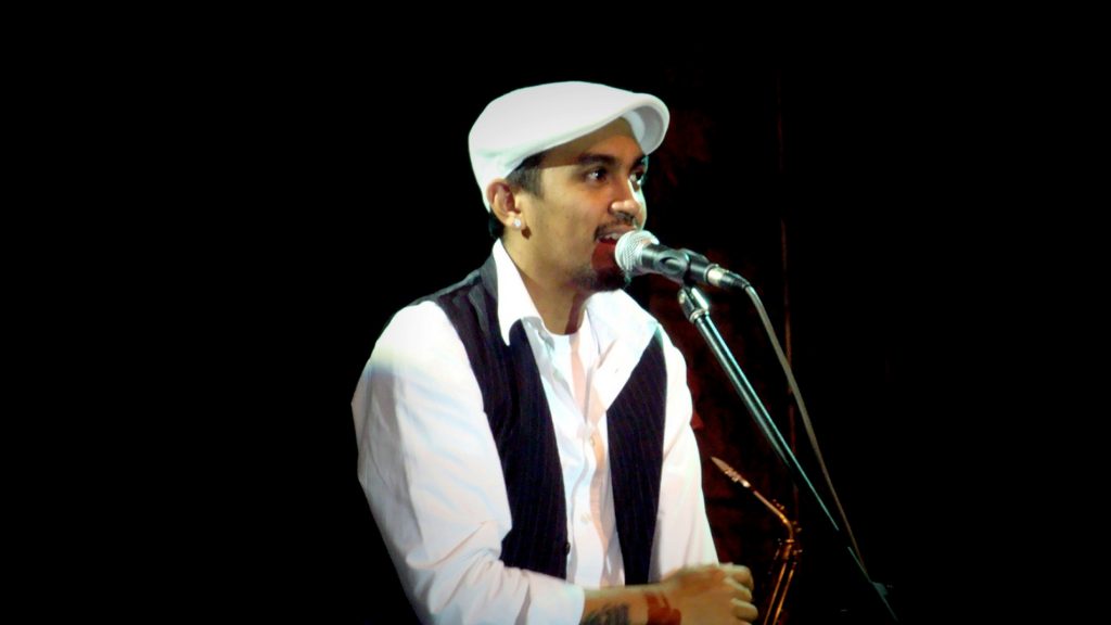 6 Fakta Menarik Tentang Penyanyi Hits Indonesia Glenn Fredly