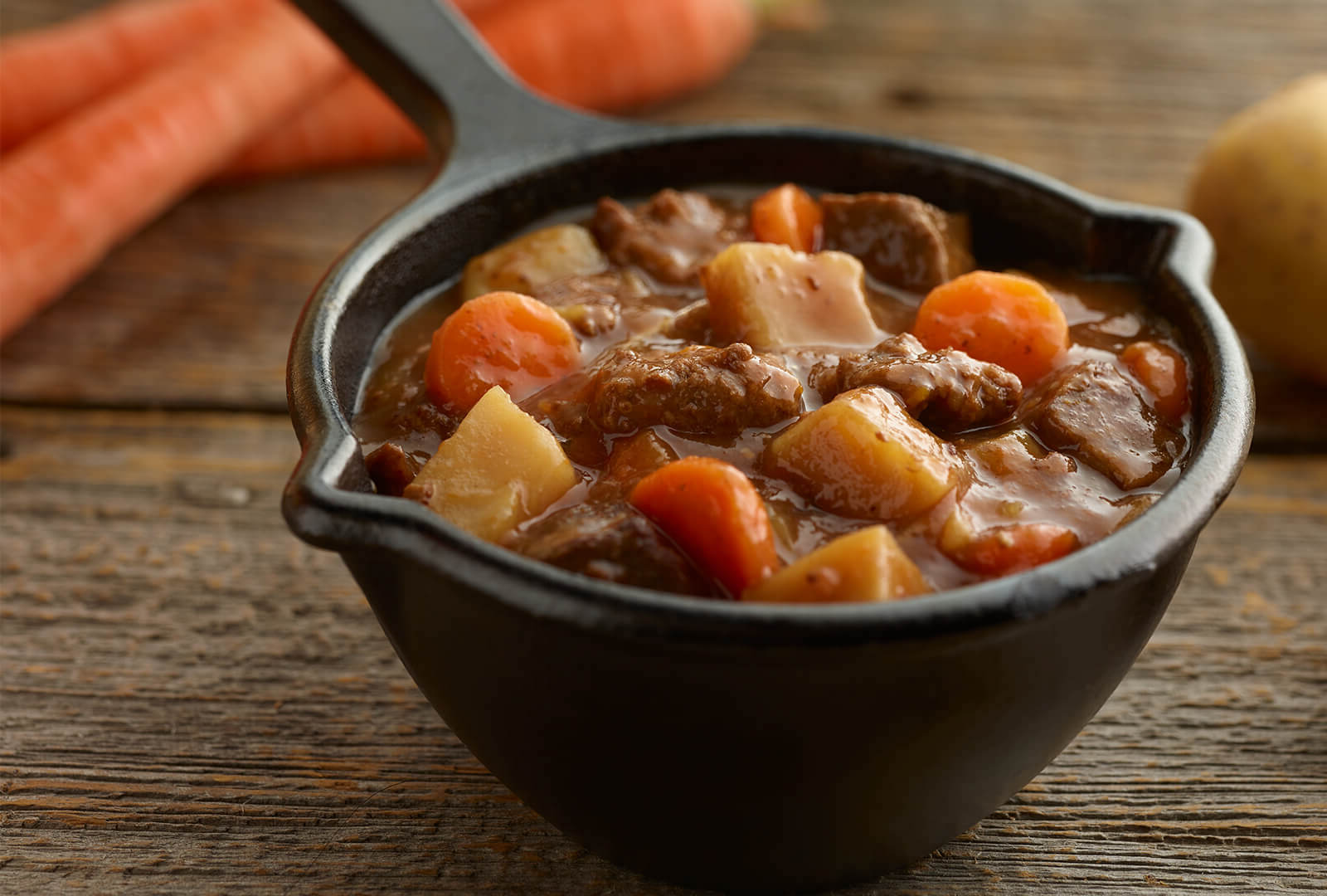 Beef stew. Carrots large chunks. Stew перевод на русский. Говядина тушеная с овощами. Recipe of stew picture.