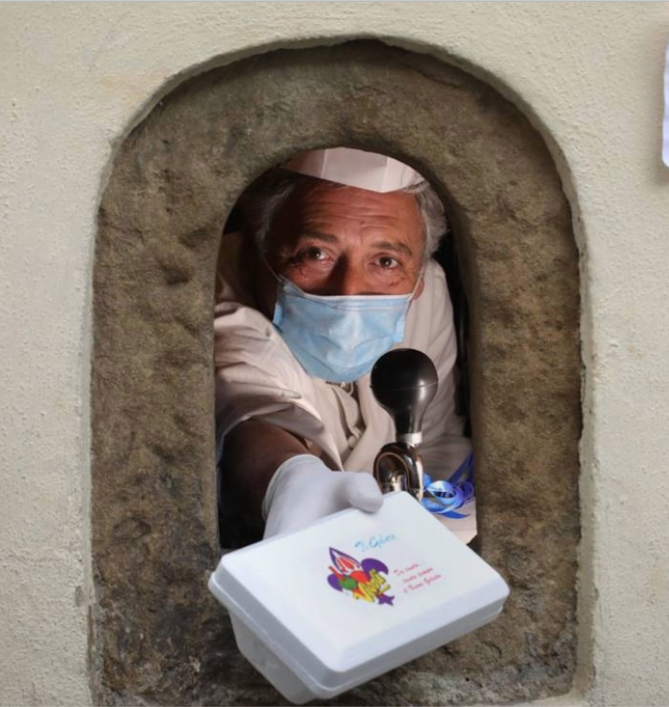 Anti-Pandemic Wine Windows In Italy Are All the Rage!