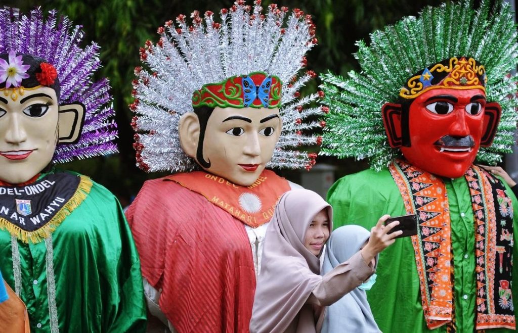 6 Fakta Paling Keren Tentang Ondel-ondel