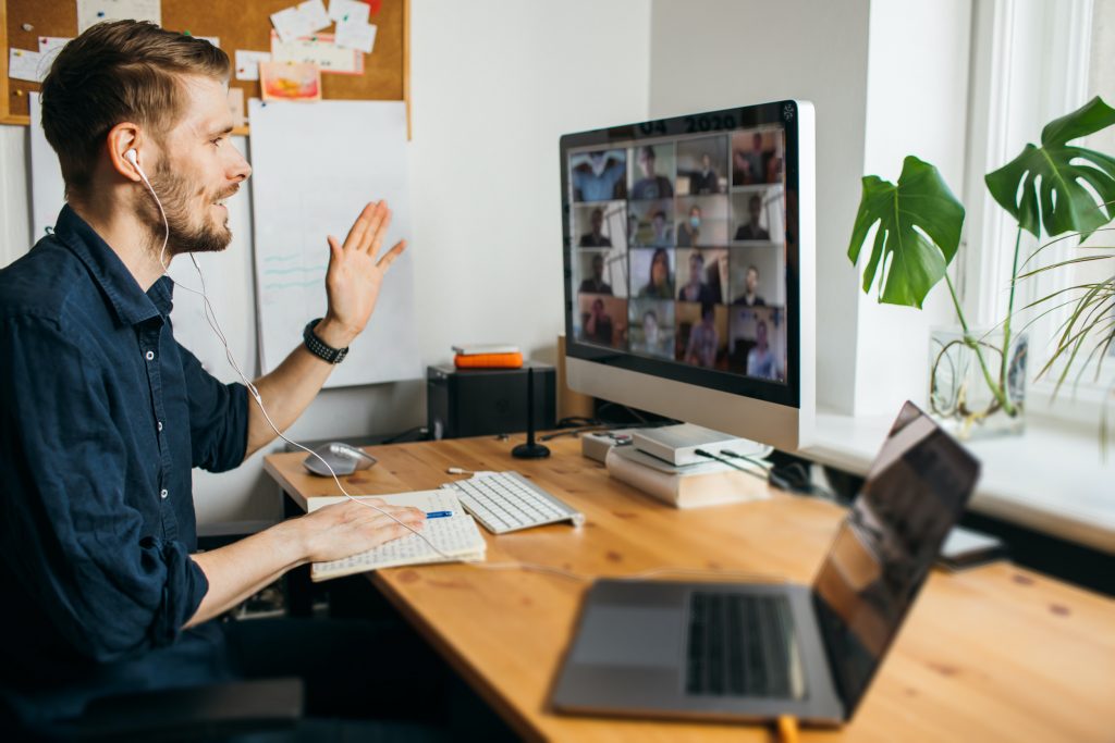 8 strategie vincenti per guadagnare da casa