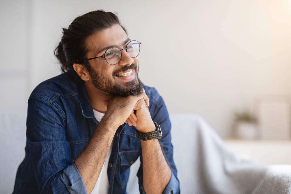 Cómo cuidar tus dientes de forma correcta cuando usas aparato