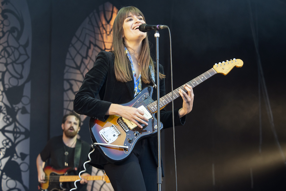 Clara Luciani, 9 infos à savoir sur la chanteuse