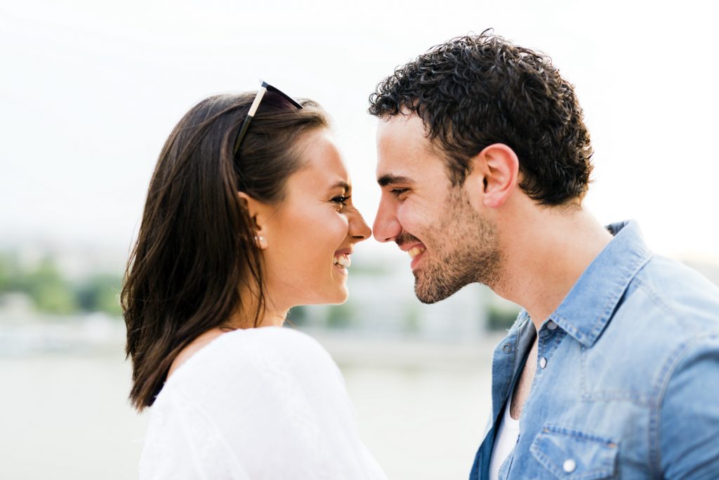 big nose | Surprising Traits That Men And Women Find Attractive| Zestradar