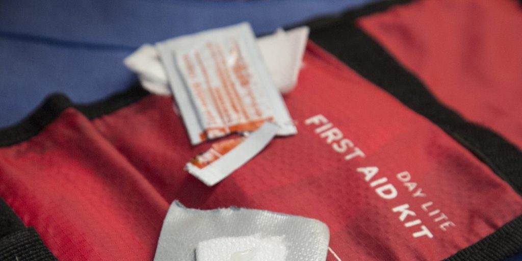 10 Vital Items To Have in Your Emergency Survival Kit