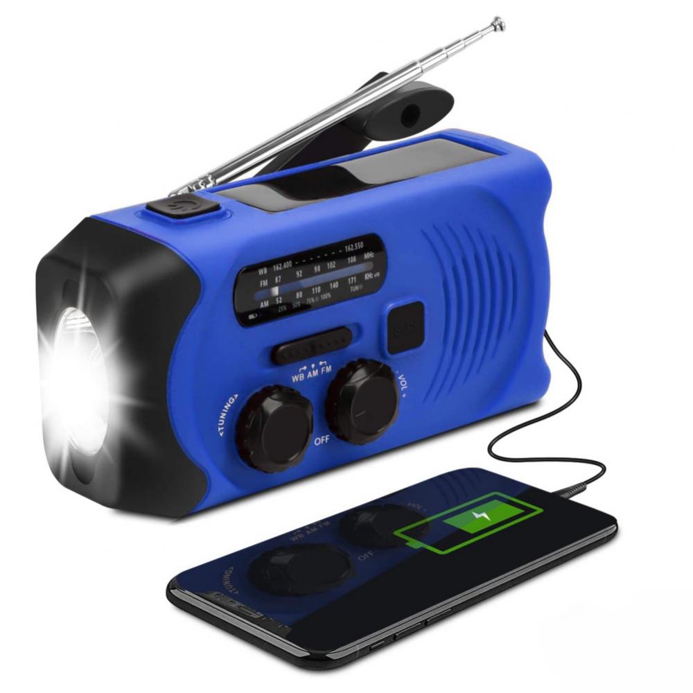 10 Vital Items To Have in Your Emergency Survival Kit