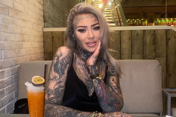 ≡ Conheça Becky Holt – A mulher mais tatuada do Reino Unido ➤ Mind Berries