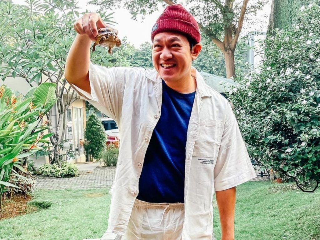 Lucu Sampai Ke Ubun-Ubun! Ini 6 Komedian Muda Indonesia Paling Kocak!