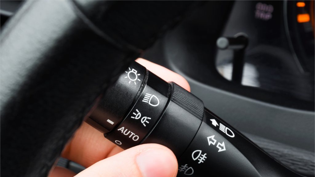 Come far ripartire l’auto con batteria scarica in soli 30 secondi