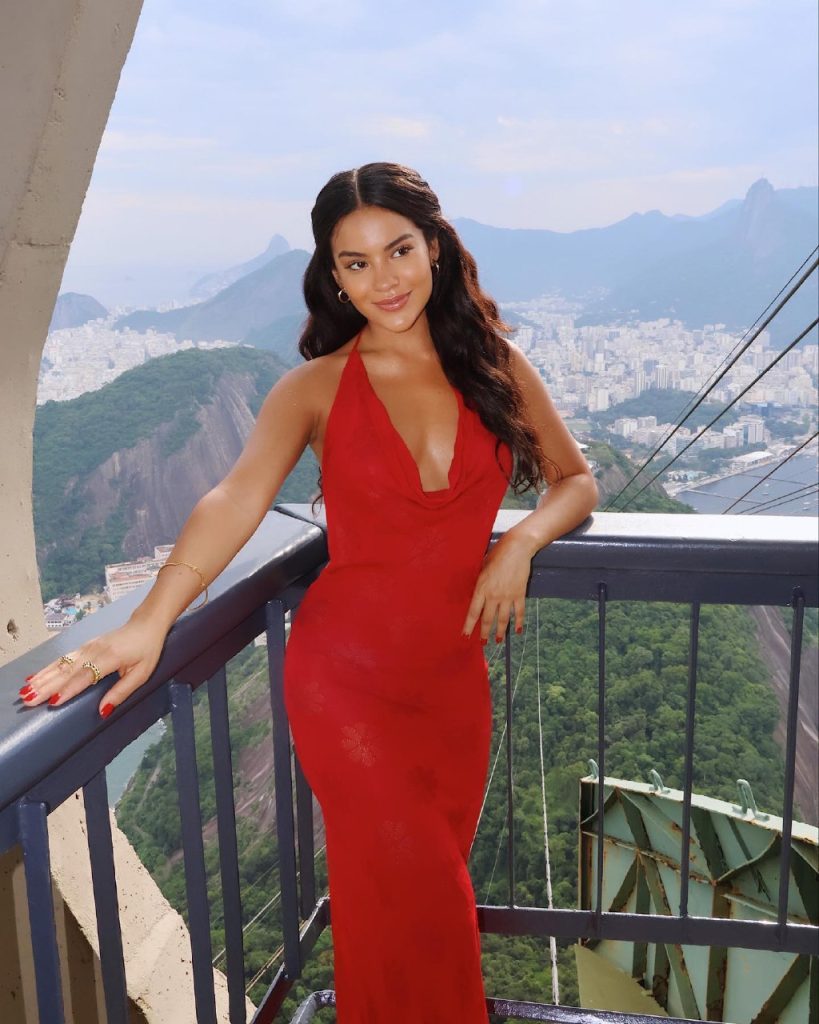 As 8 atrizes brasileiras mais gatas