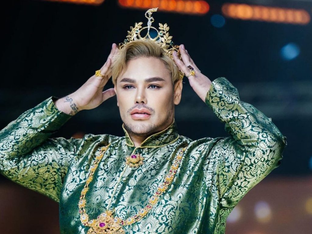 Ivan Gunawan Ditegur KPI di Acara Brownis! Karena Pakaian Nyeleneh?