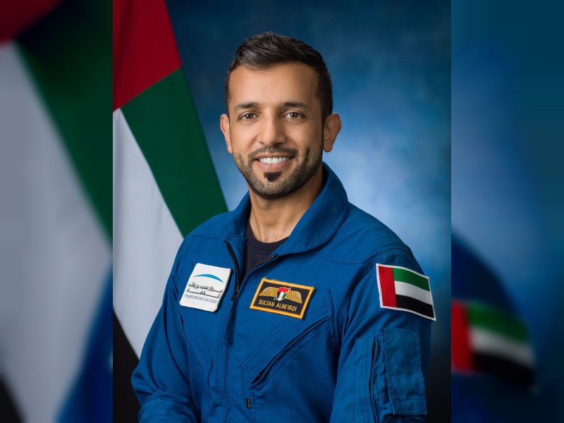 من هو رائد الفضاء الإماراتي سلطان سيف النيادي؟