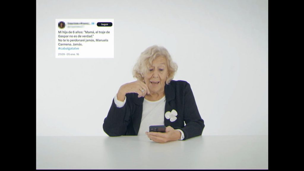 “¿Son ocho años suficientes para perdonarlo?”: El divertido mensaje de Manuela Carmena