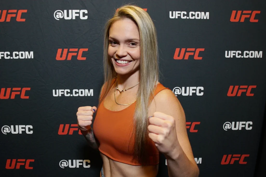 As 10 lutadoras de Muay Thai mais bonitas do mundo