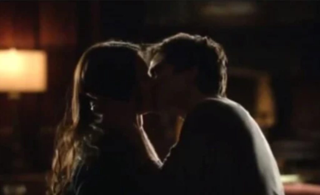 The Vampire Diaries : 9 scènes torrides qui ont fait vibrer Mystic Falls