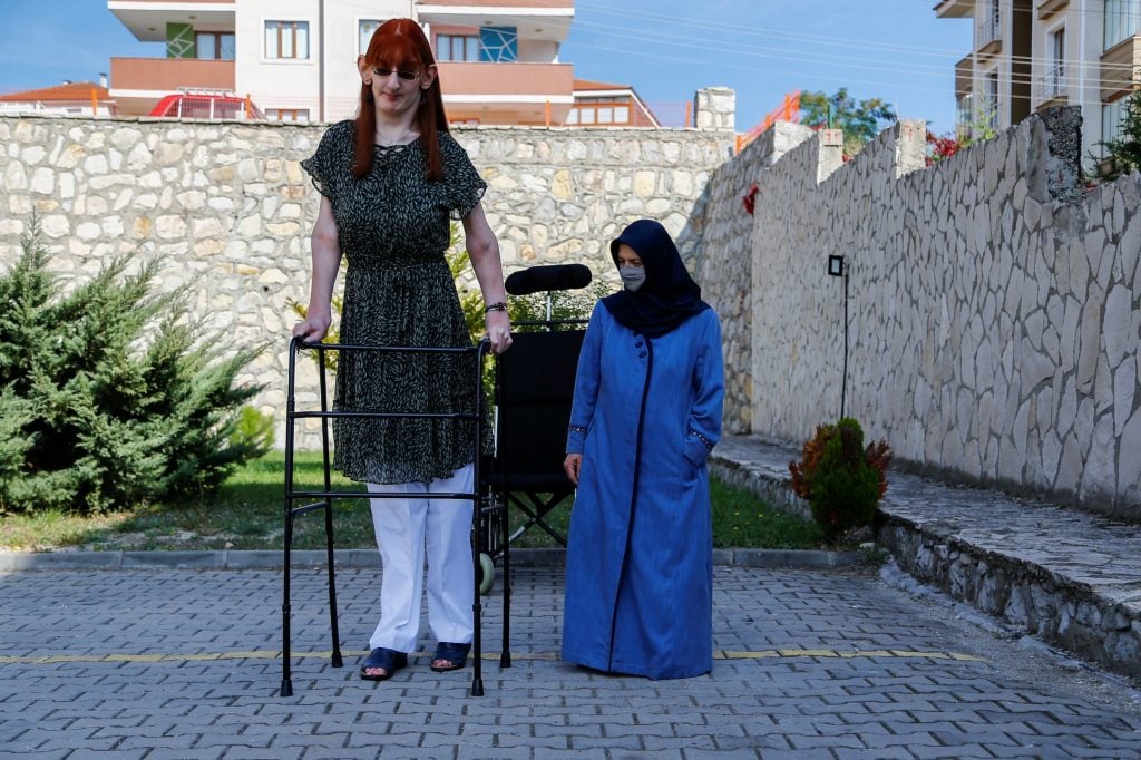10 Tallest Women of the Modern Era